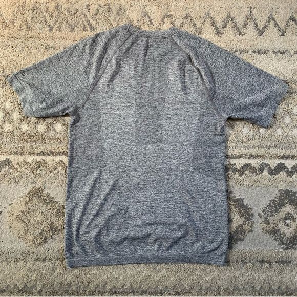 Qor Dark Heather Gray Performance Short Sleeve Shirts Small - Picture 2 of 9